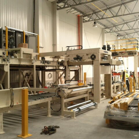 Saint Gobain Constr. Products CZ - Installation of production line for paste plasters